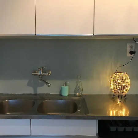 Bee Apartamento De Haan